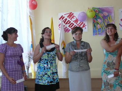      Ко Дню международного дня кооперации в Вурнарском райпо прошел конкурс «А ну-ка, девушки!»